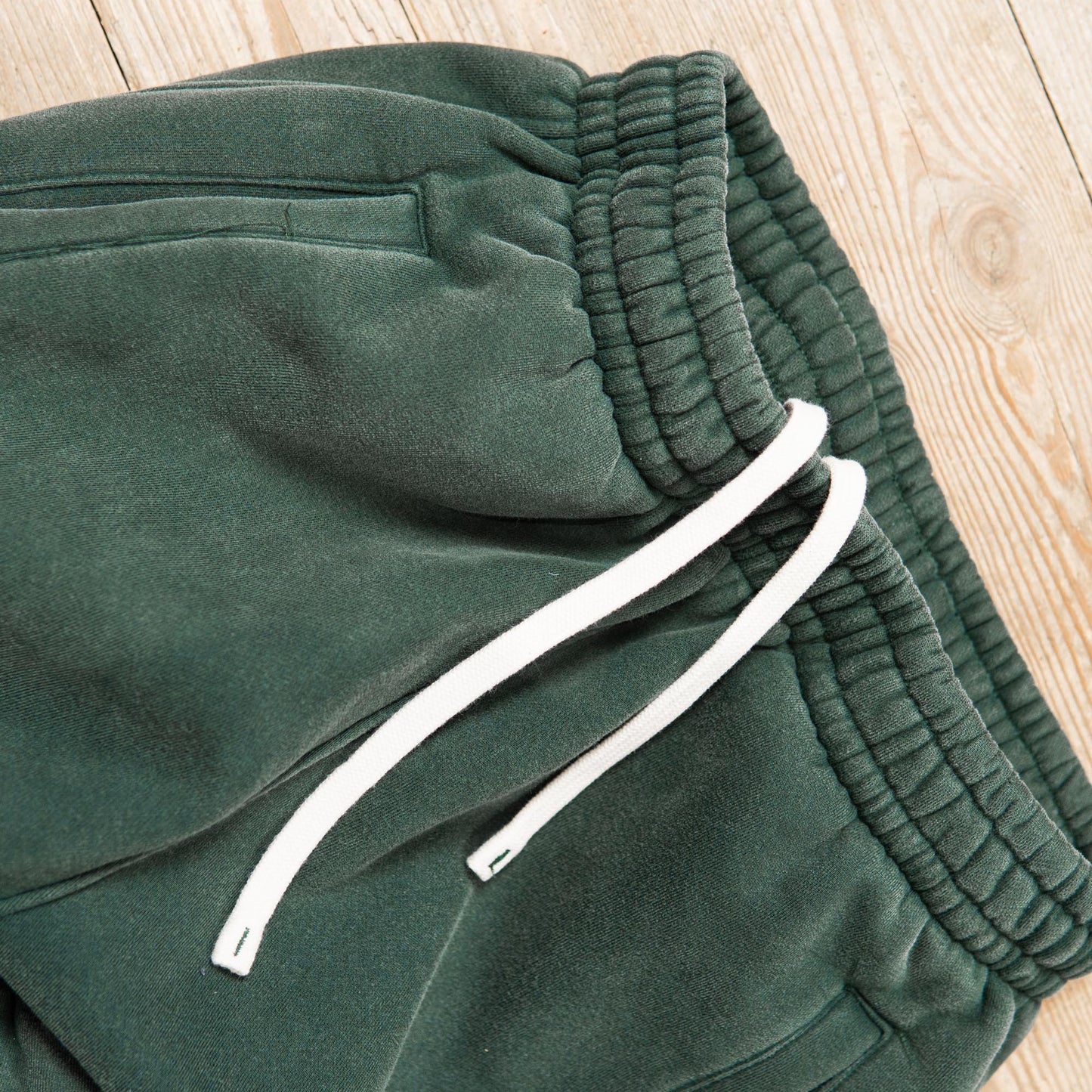 High-Quality Sweatpants with Sophisticated Design