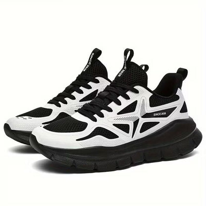 Sport Trainers – Black and White