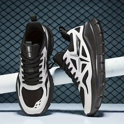 Sport Trainers – Black and White