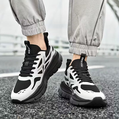 Sport Trainers – Black and White
