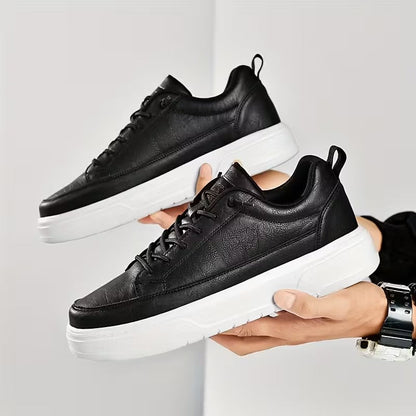 Movare Men’s Casual Trainers – Black and White